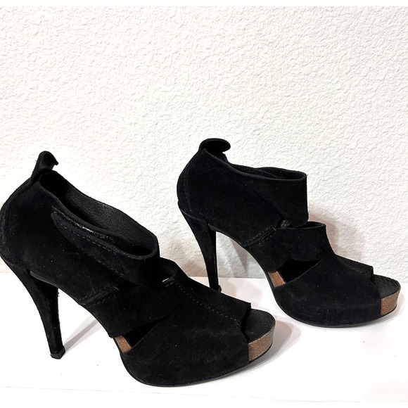 Pedro Garcia Charlie Women's Black Suede Peep Toe Cut Out Booties Sz 9.5 - Picture 5 of 7